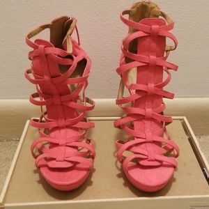 Ladies hot pink summer time fine heels